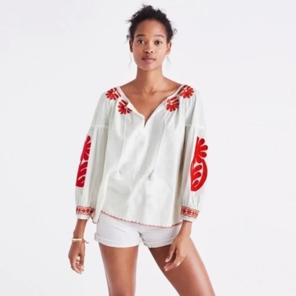 Madewell Embroidered Blanca Top Womens Size M Peasant Whipstitched Hem Tassel